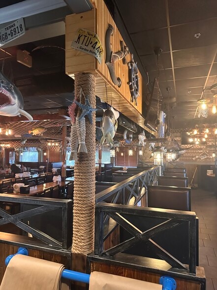 More Photos Of 4050 NW Federal Hwy, Jensen Beach Restaurant For Sale