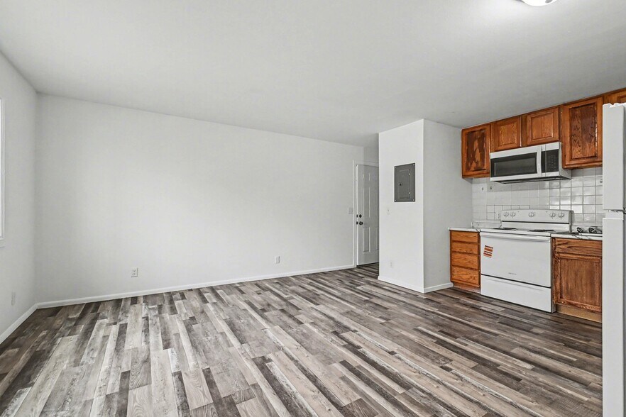 More Photos Of 4501 Lafayette Ave, Omaha Apartments For Sale