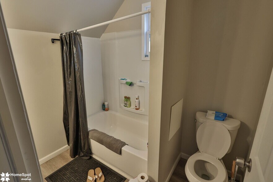 More Photos Of 1337 Washington St, Easton Multifamily For Sale