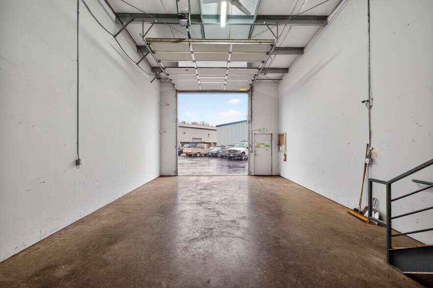 More Photos Of 700 Sunset Pond Ln, Bellingham Industrial For Sale