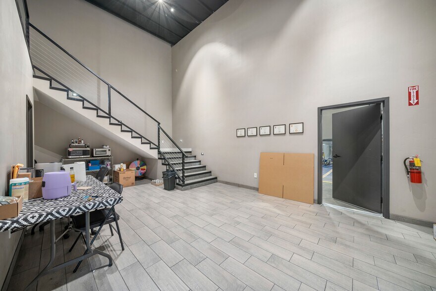 More Photos Of 3563 Combine St, Paso Robles Warehouse For Lease