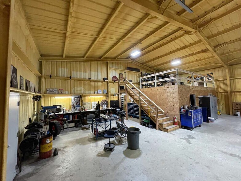 More Photos Of 1800 FM 775, Seguin Warehouse For Sale