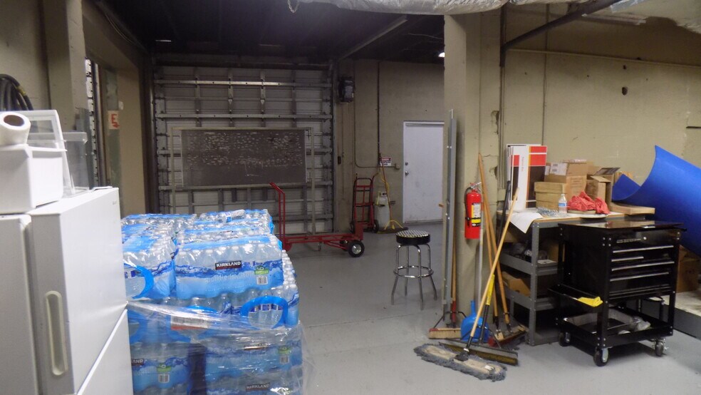 More Photos Of 1109-1111 NE 7th Ave, Fort Lauderdale Warehouse For Sale