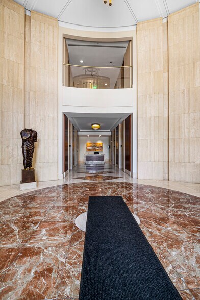 More Photos Of 150 S Rodeo Dr, Beverly Hills Office For Lease