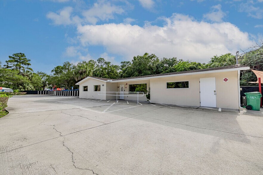 More Photos Of 6708 Gaddy St, Fort Pierce Daycare Center For Sale