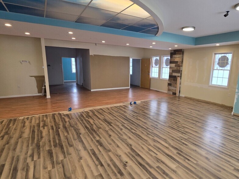 More Photos Of 45 Webster Commons Blvd, Webster Medical For Lease