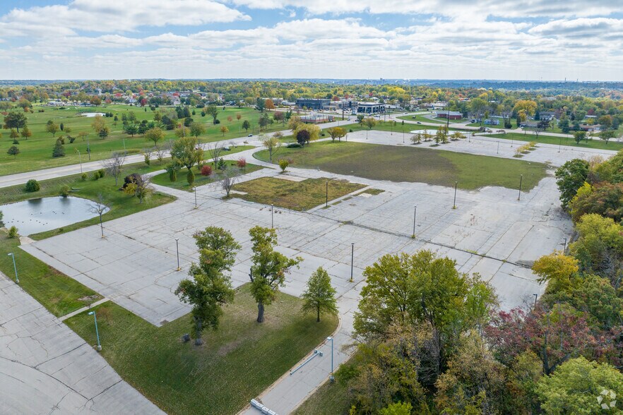 More Photos Of 4333 Edgewood Rd NE, Cedar Rapids Land For Sale