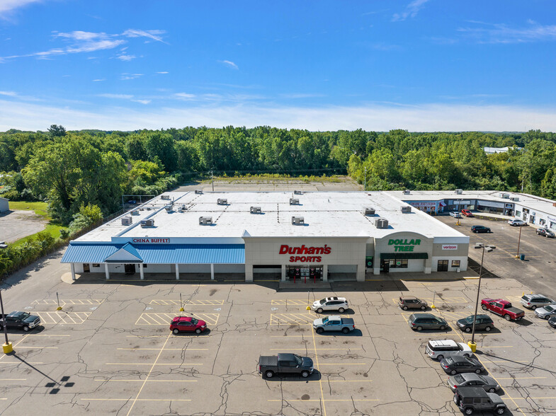 Primary Photo Of 1180-1220 Phoenix St, South Haven General Retail For Sale