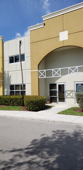 More Photos Of 1835 NW 112th Ave, Miami Warehouse For Lease