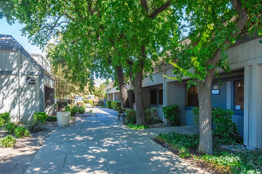 More Photos Of 2291 W March Ln, Stockton Office For Sale