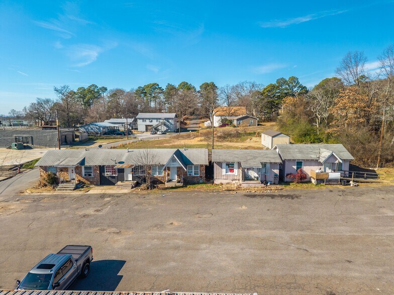More Photos Of 606 Albert Pike Rd, Hot Springs National Park Freestanding For Sale