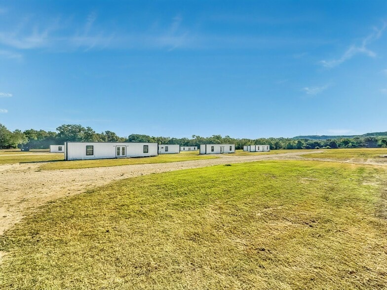 More Photos Of 14485 County Road 156, Bluff Dale Multifamily For Sale