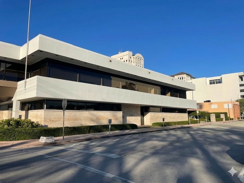 More Photos Of 283 Catalonia Ave, Coral Gables Office For Sale