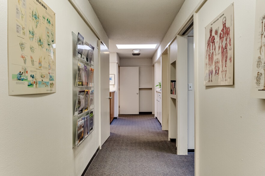 More Photos Of 670-690 18th Ave, Eugene Office For Sale