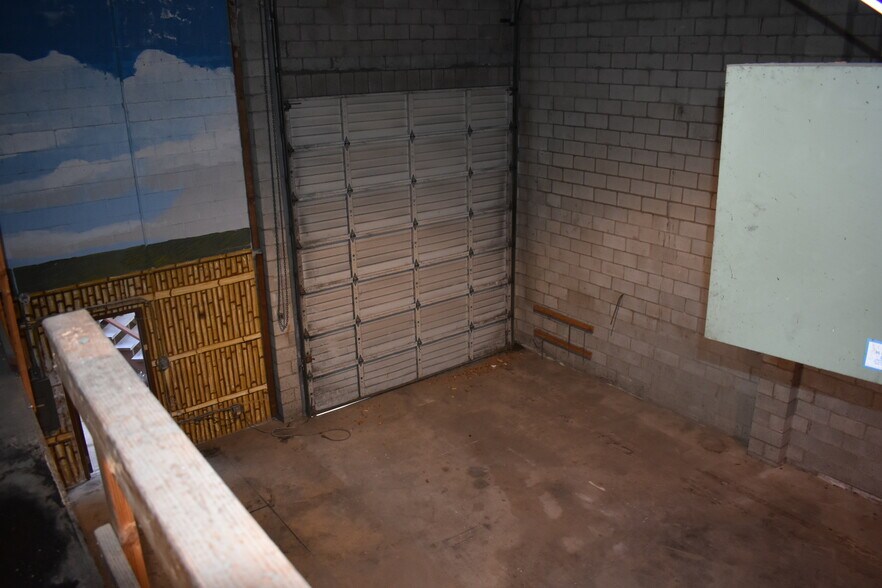 More Photos Of 7848-7856 Salt Lake Ave, Huntington Park Manufacturing For Sale