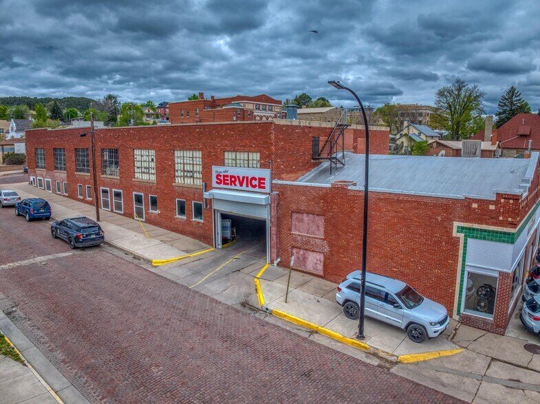 Primary Photo Of 422-426 E Main St, Trinidad Auto Dealership For Sale