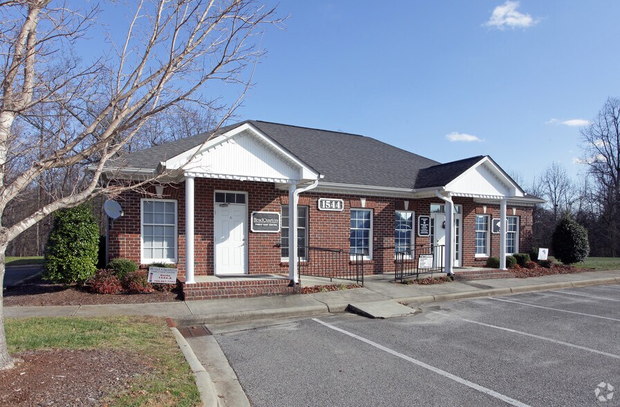 More Photos Of 1544 Union Rd, Gastonia Office For Sale