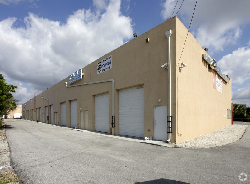 More Photos Of 5161 NW 79th Ave, Doral Light Distribution For Sale