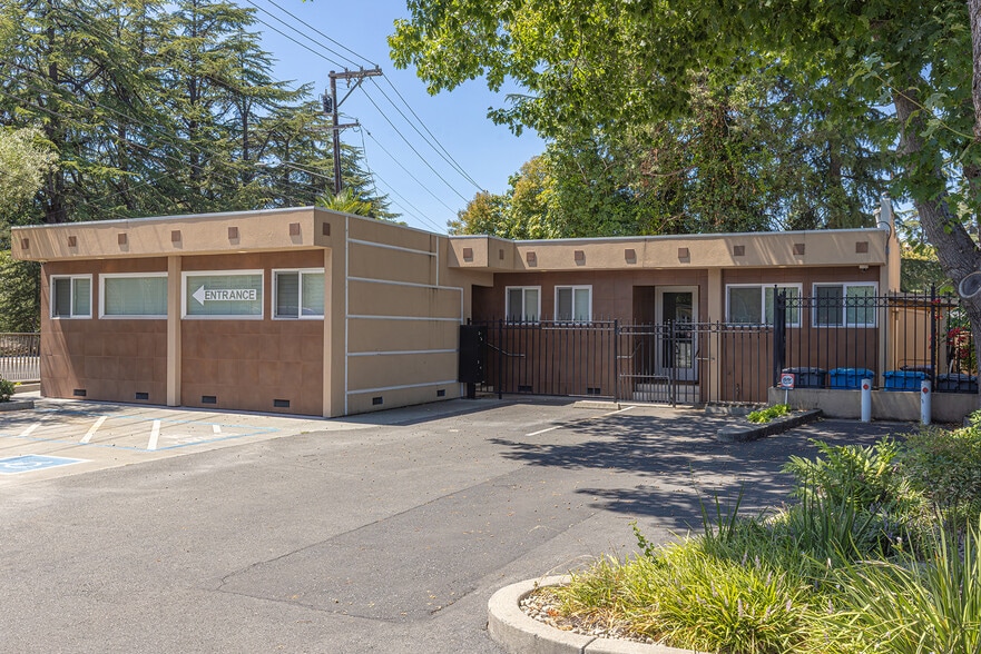 More Photos Of 2211 4th St, Santa Rosa Medical For Sale
