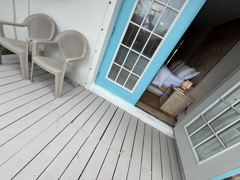 More Photos Of 2502 Tamarind Dr, Hutchinson Island Hotel For Sale