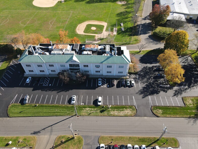 More Photos Of 4 Research Dr, Woodbridge Research And Development For Lease