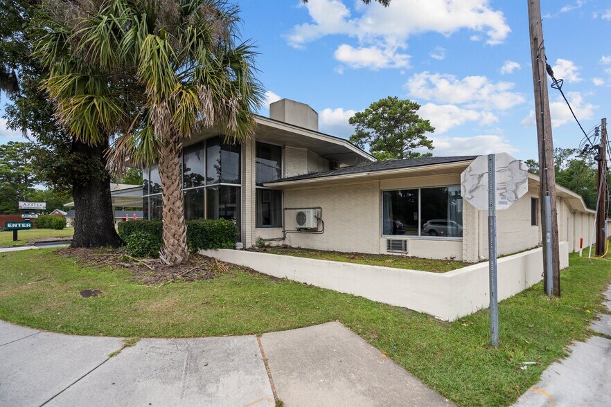 More Photos Of 2929 Market St, Wilmington Land For Sale