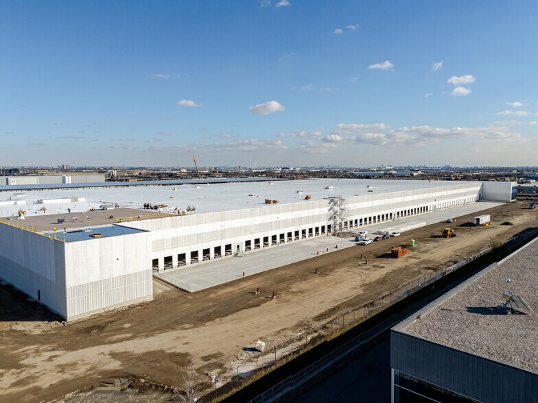 More Photos Of 8000 Dixie Rd, Brampton Unknown For Lease