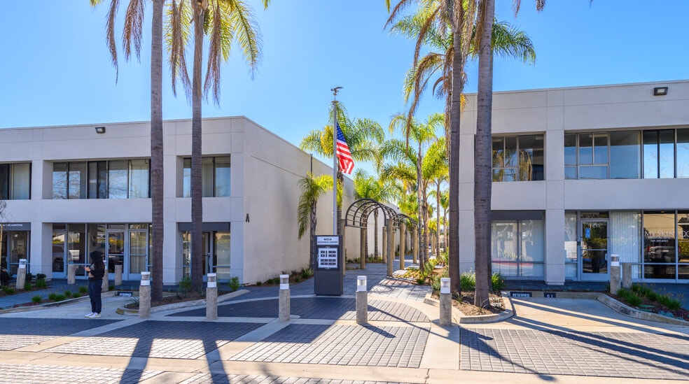 Primary Photo Of 711 W 17th St, Costa Mesa Warehouse For Lease