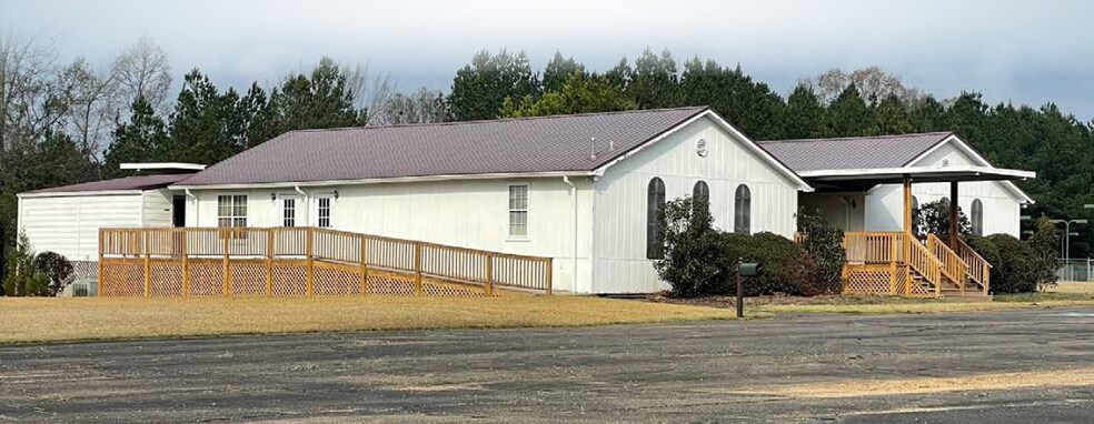 More Photos Of 130 Byram Pky, Byram Religious Facility For Sale