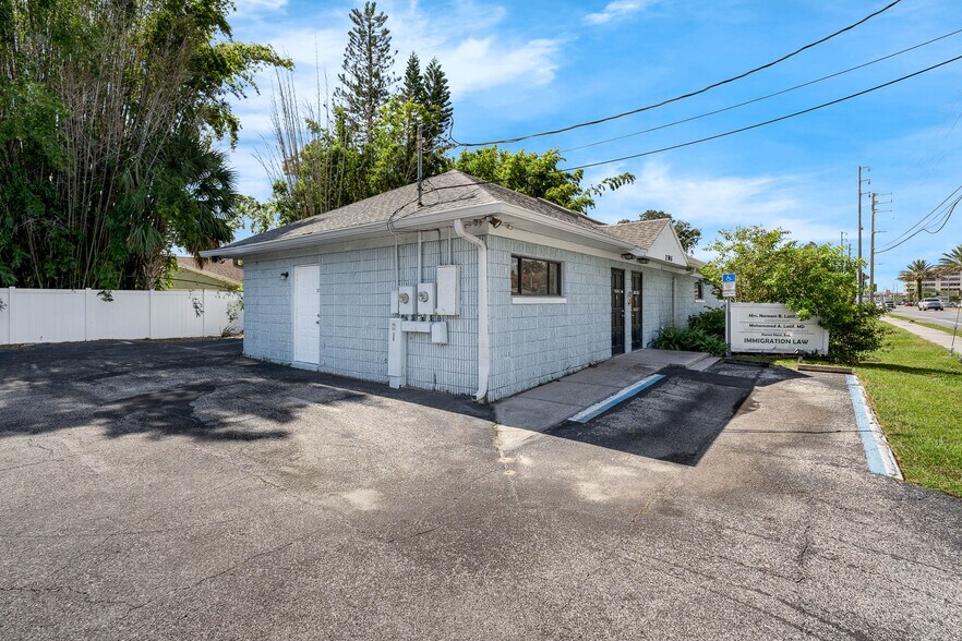 More Photos Of 2306 Lee Rd, Winter Park Medical For Lease