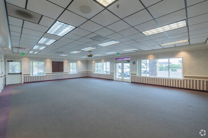 More Photos Of 135 Camino Dorado, Napa Office For Sale