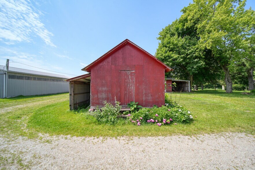 More Photos Of 15379 Howard Rd, Hanover Flex For Sale