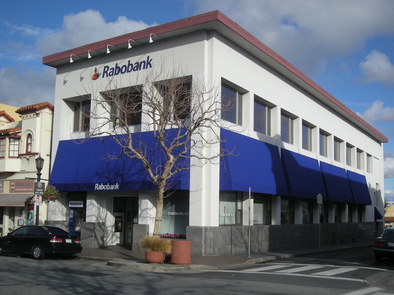 More Photos Of 439 Alvarado St, Monterey Bank For Lease