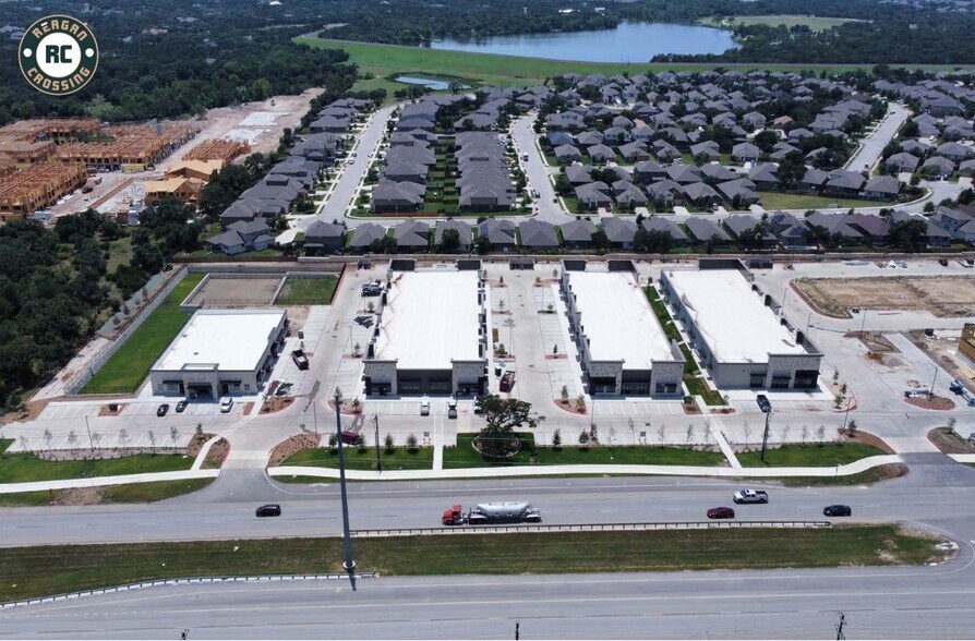 More Photos Of 15241 Ronald Reagan Blvd, Leander Storefront Retail Office For Lease