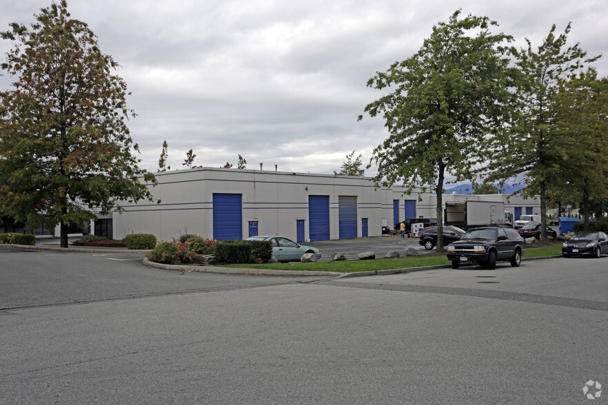 More Photos Of 18812 96th Ave, Surrey Warehouse For Lease