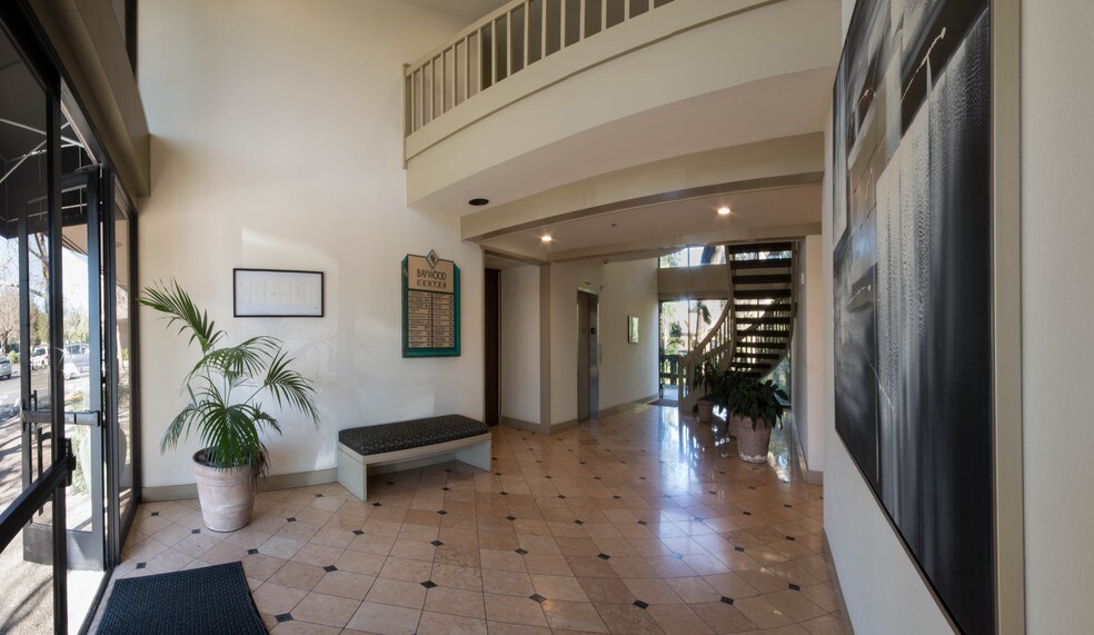 More Photos Of 1682 Novato Blvd, Novato Office For Lease