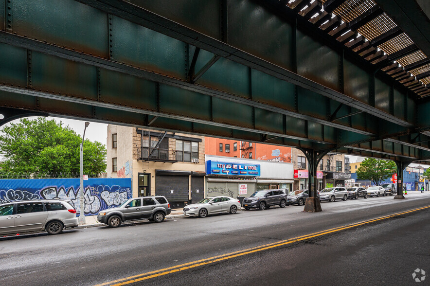 More Photos Of 1212-1214 Southern Blvd, Bronx Storefront For Lease
