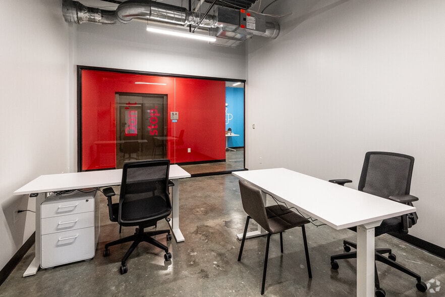 More Photos Of 204 12th St, Des Moines Coworking Space