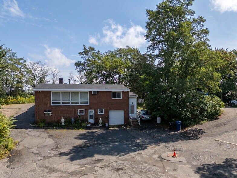 More Photos Of 3 Swampscott Rd, Salem Land For Sale