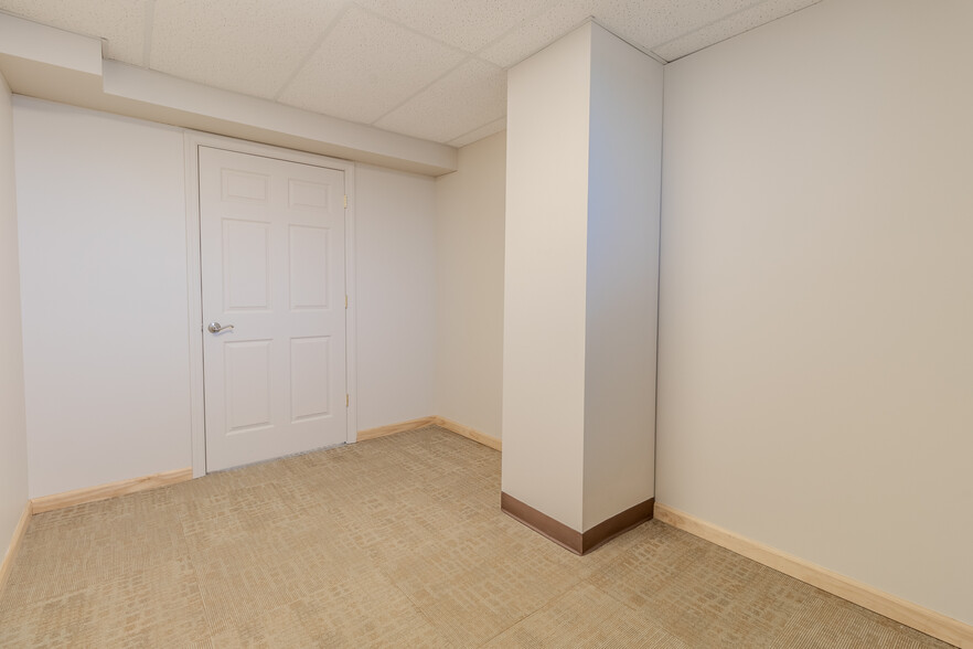 More Photos Of 2120 Freeport Rd, New Kensington Office For Lease
