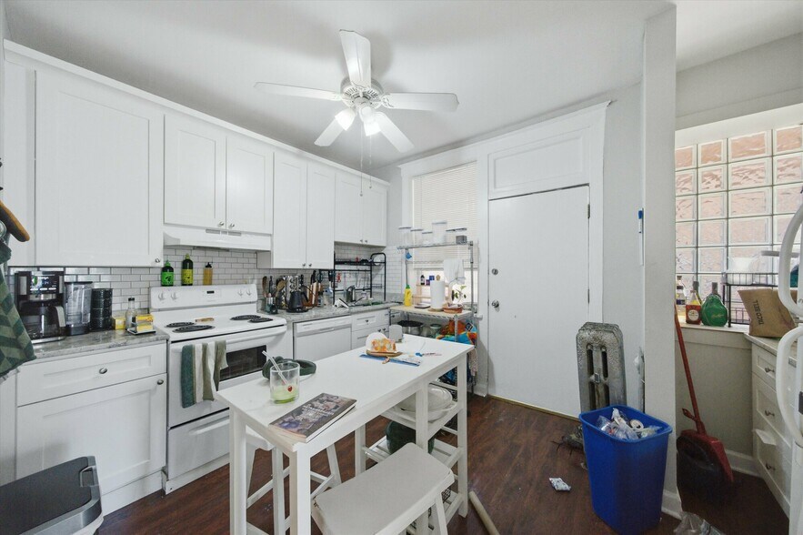 More Photos Of 3605-3607 W Palmer St, Chicago Apartments For Sale