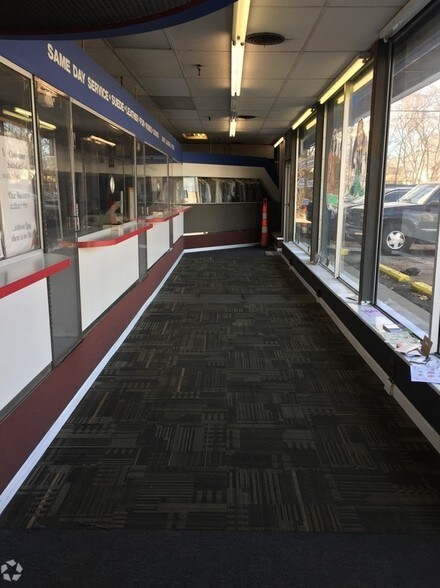 More Photos Of 18135 Livernois Ave, Detroit Freestanding For Sale