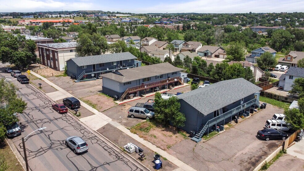 More Photos Of 135 University Dr, Colorado Springs Apartments For Sale