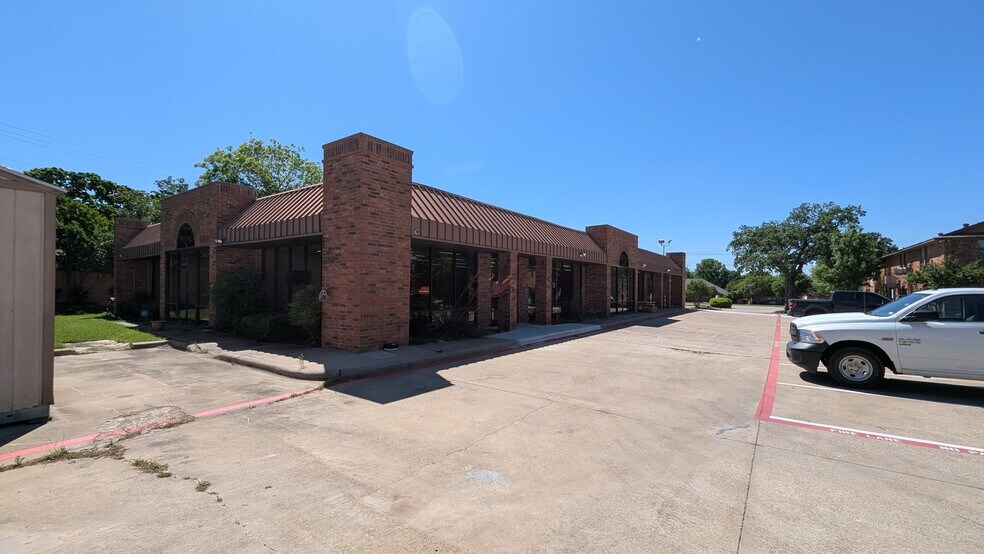 More Photos Of 315 Harwood Rd, Bedford Loft Creative Space For Lease