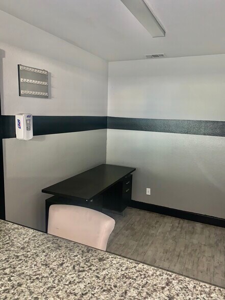 More Photos Of 2051-2079 S Rainbow Blvd, Las Vegas Auto Repair For Lease