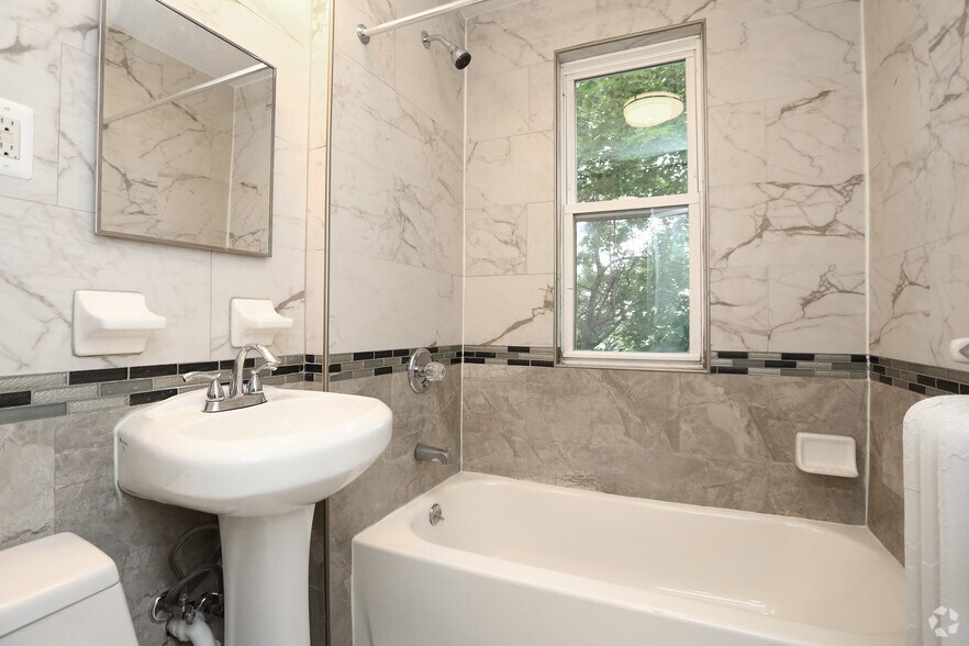 More Photos Of 12-16 Groton St, Hartford Apartments For Sale