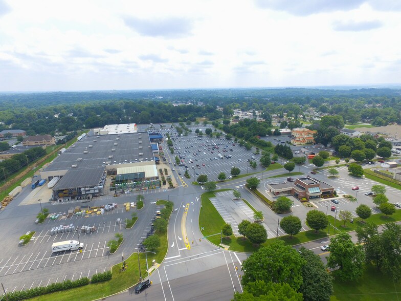 More Photos Of 25 Rohrerstown Rd, Lancaster Land For Lease