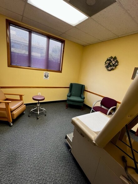 More Photos Of 2130 Highway 35, Sea Girt Medical For Sale