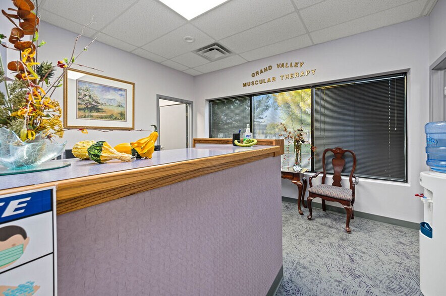 More Photos Of 2768 Compass Dr, Grand Junction Office For Lease