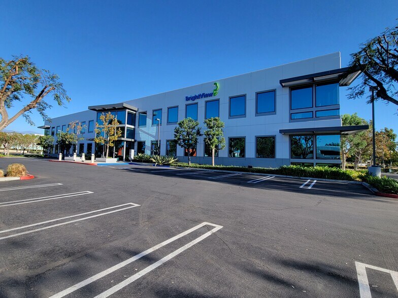 More Photos Of 8 Hughes, Irvine Office For Lease